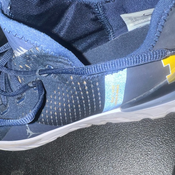 Jordan - Picture 2 of 9